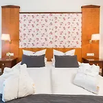Отель Bel Air Strandhotel 4*